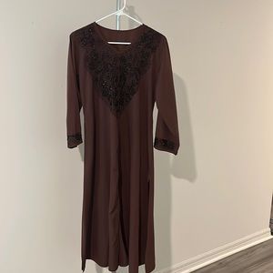Women’s Indian Dress and Pants